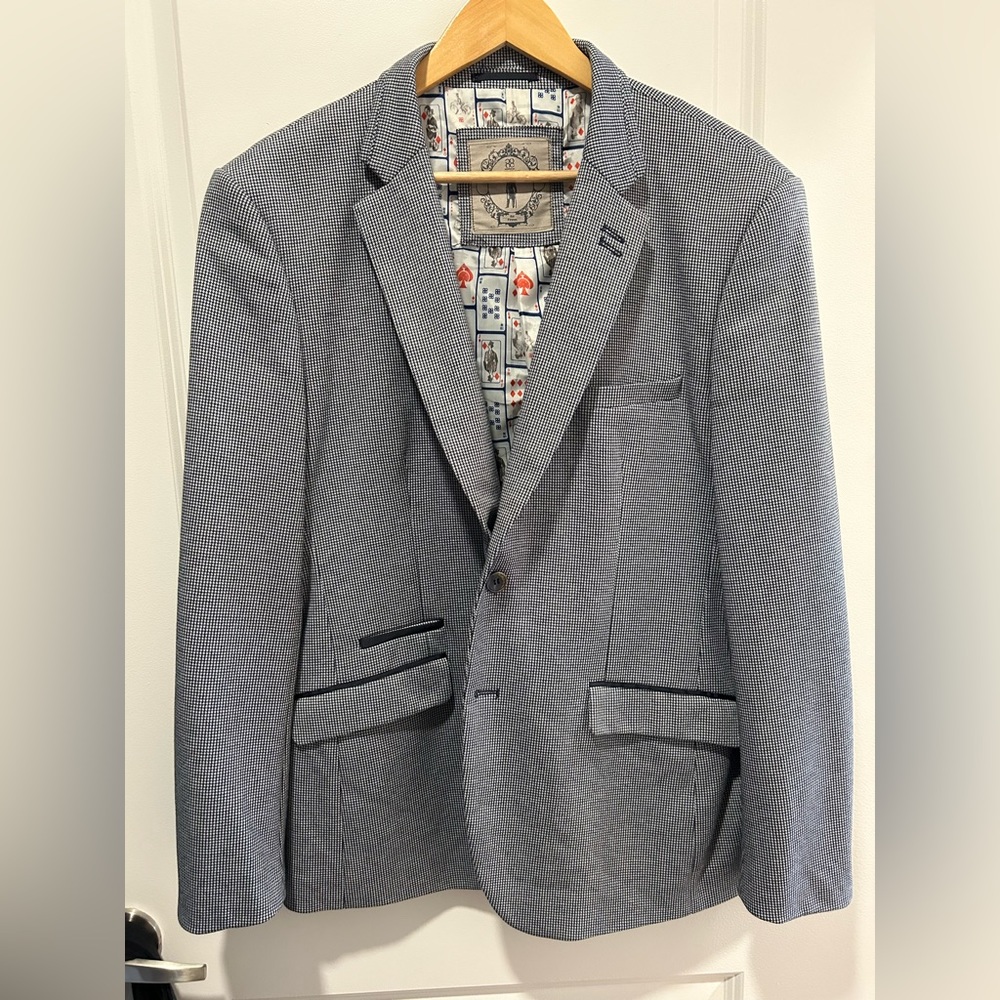 House of Cavani blazer. Houndstooth. Size large.
